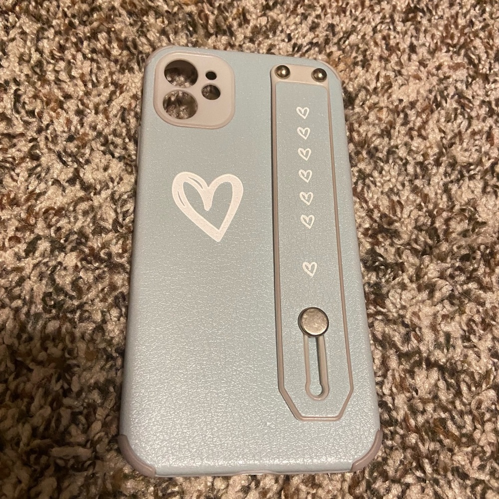 5/$10 | SHEIN | Pastel Green With Hearts Case for IPhone